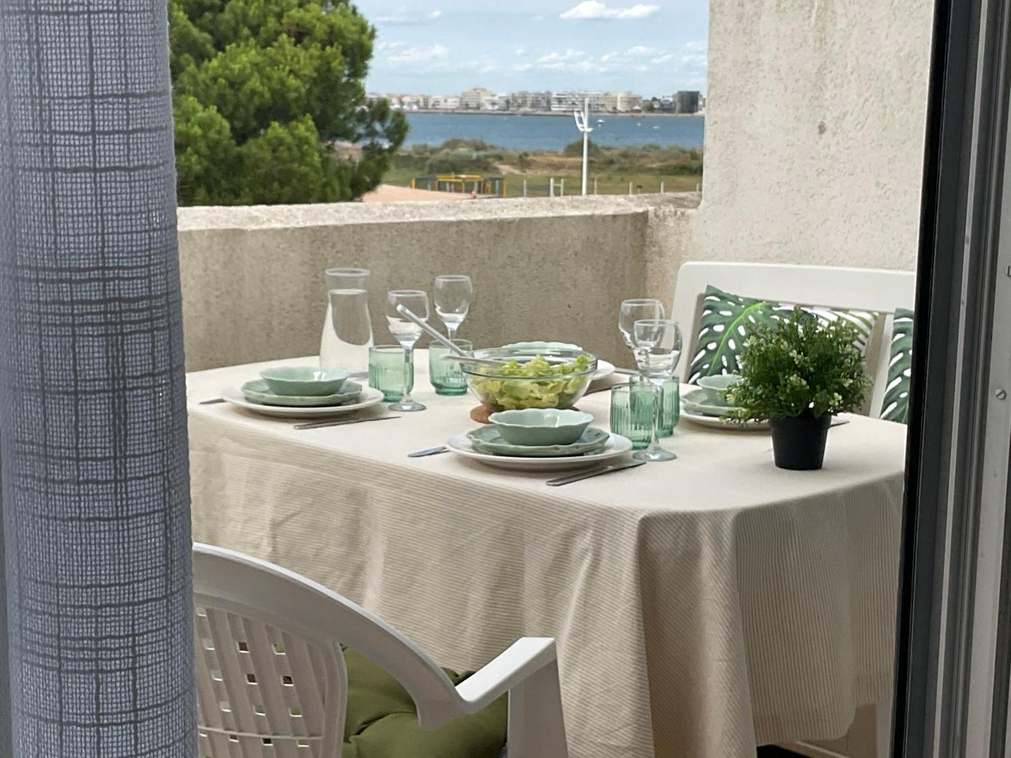 Studio Le Vue Mer Acces Direct A La Plage Parking Prive Clim Belle Terrasse Le Grau-du-Roi Exterior foto